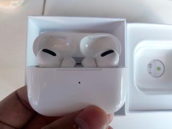 苹果无线蓝牙耳机三代AirPods Pro 